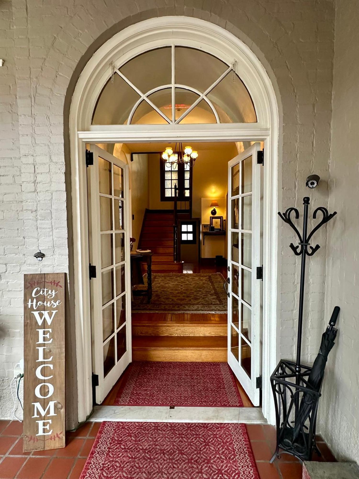 City House Bed And Breakfast Harrisburg Bagian luar foto